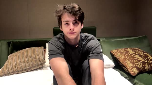 bluskyzz 04-02-2025 video deep