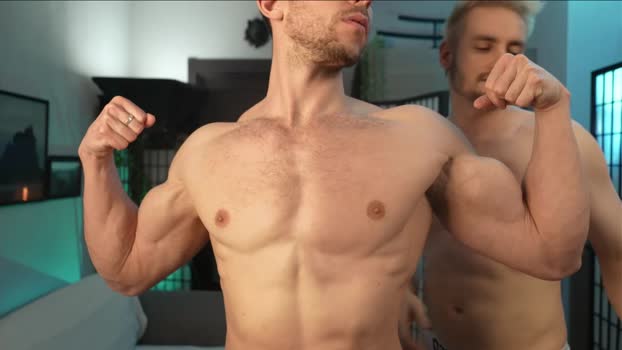 muscularfriend 04-02-2025 video love