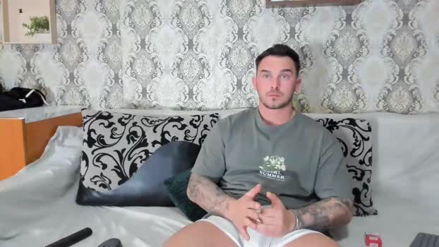 2sexymuscles 05-02-2025 video moan