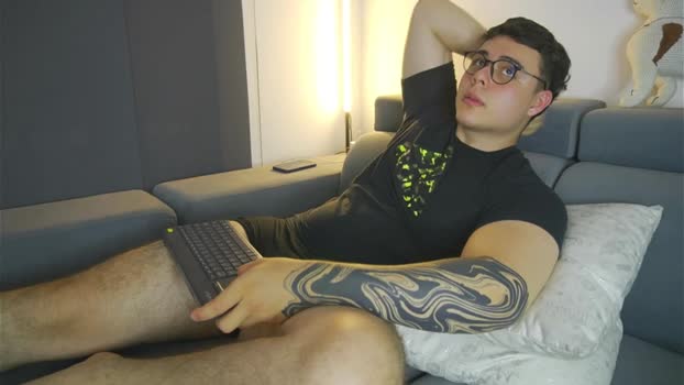 odin_blake 11-02-2025 video Webcam