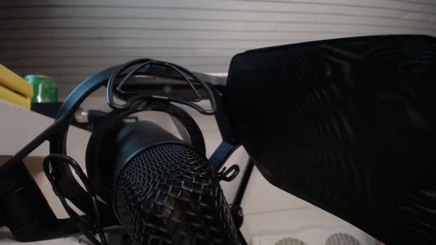 holenextdoor 12-02-2025 video lush