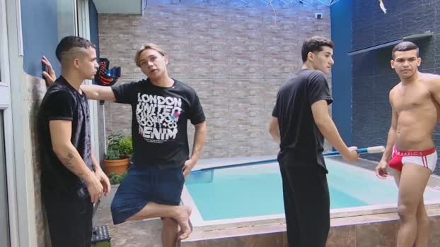 boysgang_sex 14-02-2025 video strip