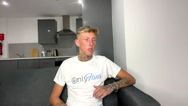 yorkshirelad208 13-02-2025 video yummy