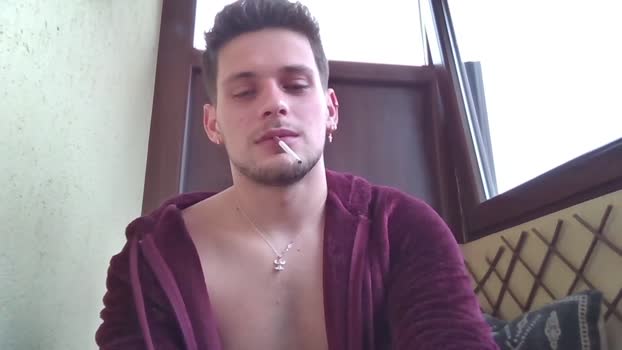 roberto_twink1 15-02-2025 video bj-dildo