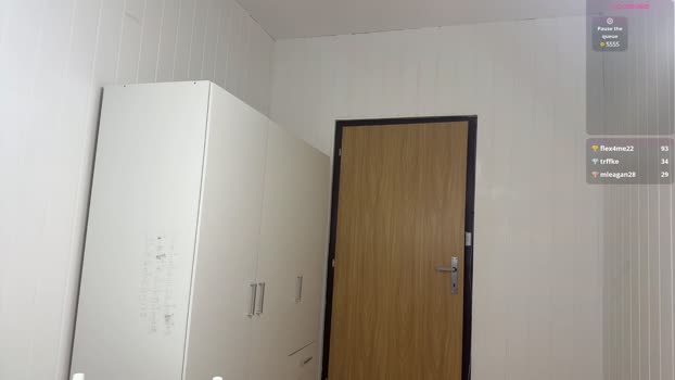 wannaseeyourface 15-02-2025 video striptease