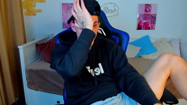 frank_mooree 21-02-2025 video bigballs