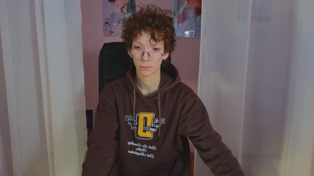 tommiehi 21-02-2025 video fingers