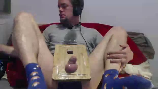 edelholz88 21-02-2025 video kiss