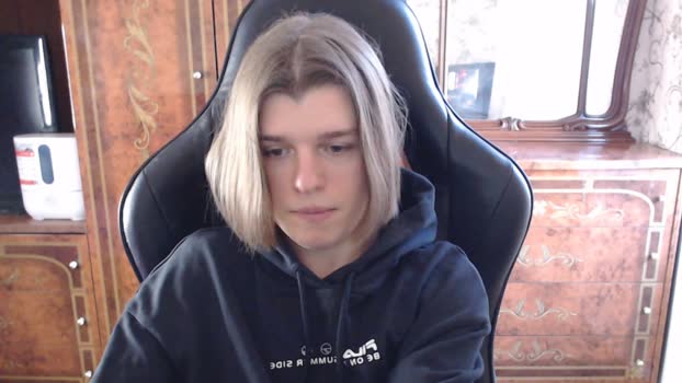 maxplay18 22-02-2025 video moan