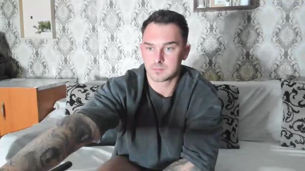 2sexymuscles 25-02-2025 video suck