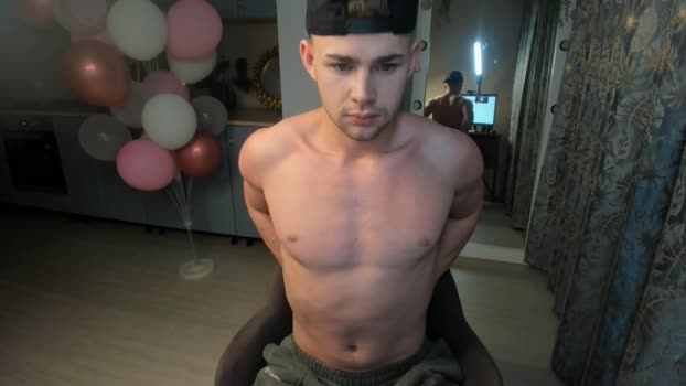 sevans14 25-02-2025 video kiss