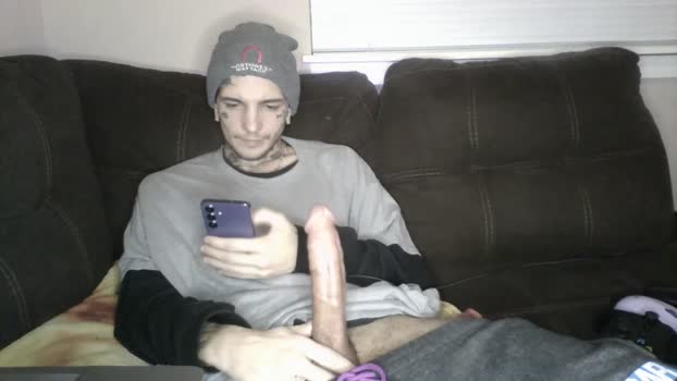 amiri_sweater 28-02-2025 video cute