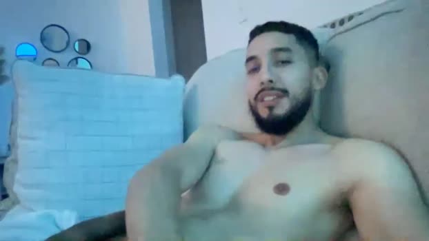 papicubano_guapo23cm 01-03-2025 video naked