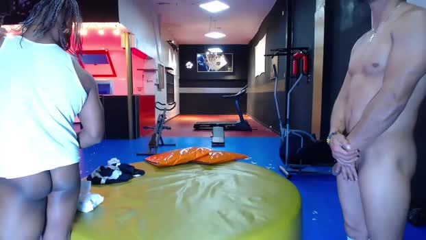 extrangers 02-03-2025 video strip