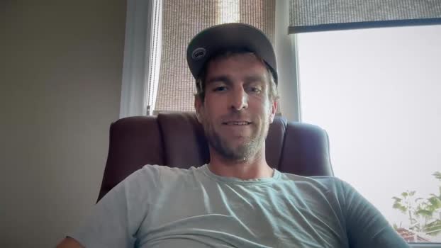 beach_bum_69 08-03-2025 video suckshow