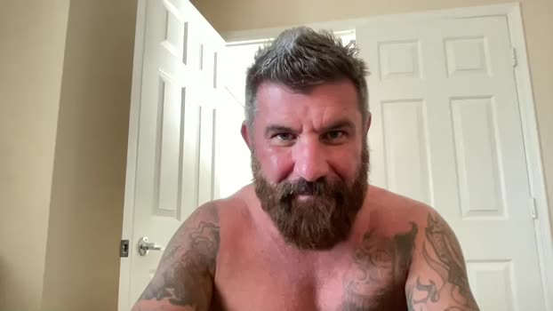 thatguybearded 11-03-2025 video kissing