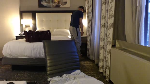 new_york_guy518 12-03-2025 video fingers