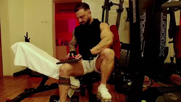 adonis_msc 13-03-2025 video kiss