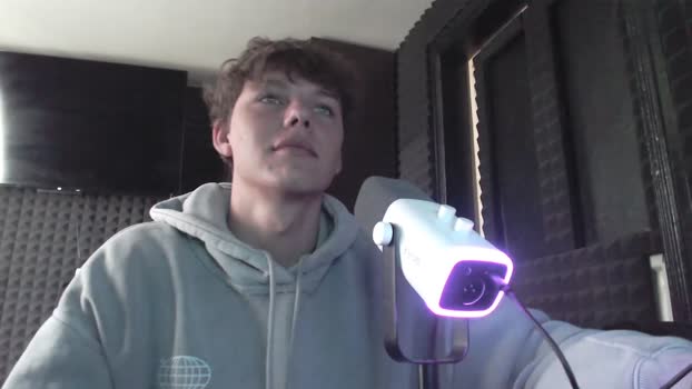 hot_boy_2002_ 17-03-2025 video handsome