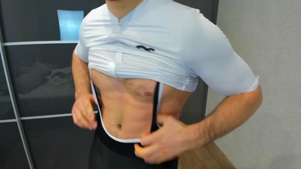 aleks_brown 26-03-2025 video kiss