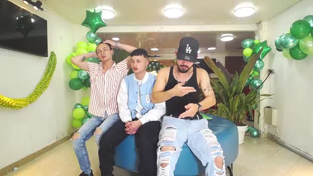 the_goodfellas 26-03-2025 video kiss