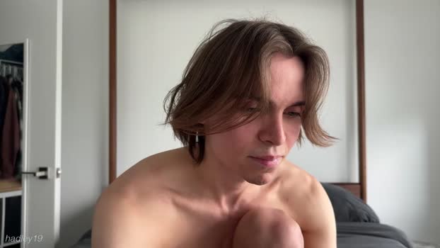 hadley19 31-03-2025 video bicurious