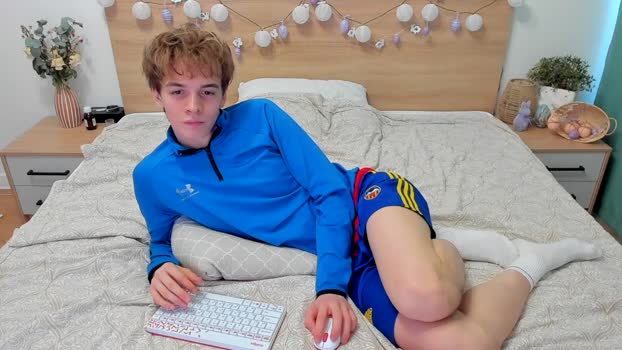 lanny_fandi 01-04-2025 video handsome