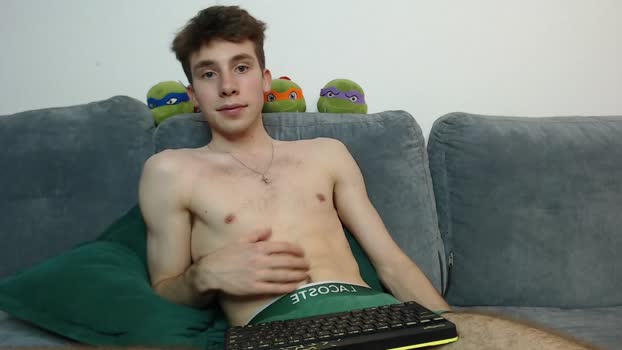 cute_brian 01-04-2025 video Cam