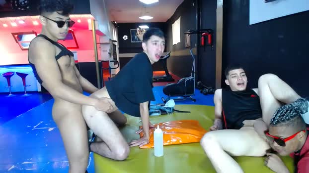 extrangers 05-04-2025 video bicurious