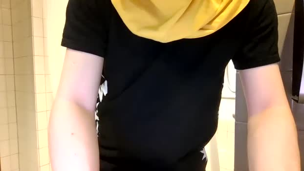 roomfullofcum_ 08-04-2025 video strip