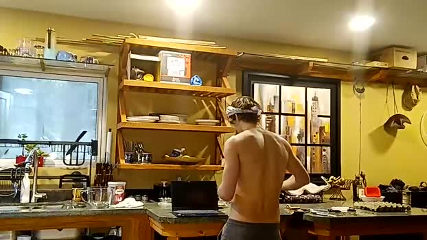 info_chat 11-04-2025 video strip