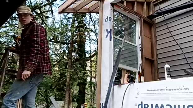 info_chat 12-04-2025 video jerking