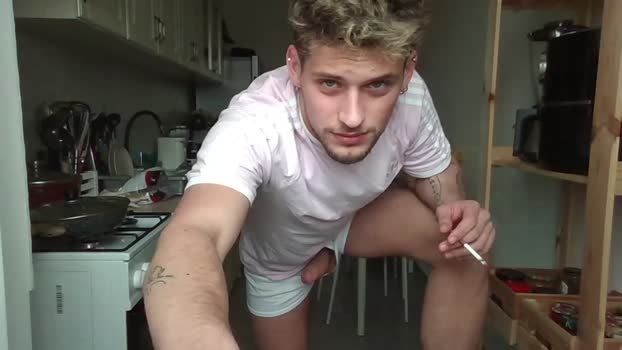 roberto_twink1 12-04-2025 video yummy