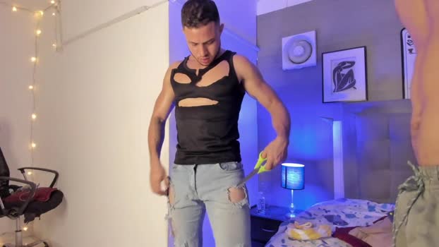 jhonny_flames7 13-04-2025 video bicurious