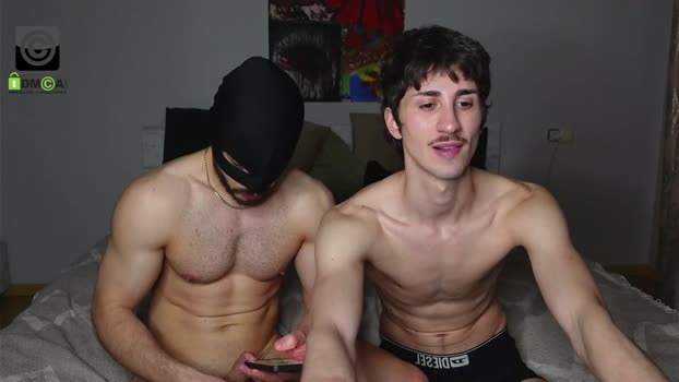 oliver_baker 12-04-2025 video sexykitty