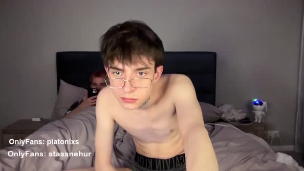 platonlxs 13-04-2025 video fingers