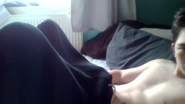 yungasianbritishtommy 16-04-2025 video lick