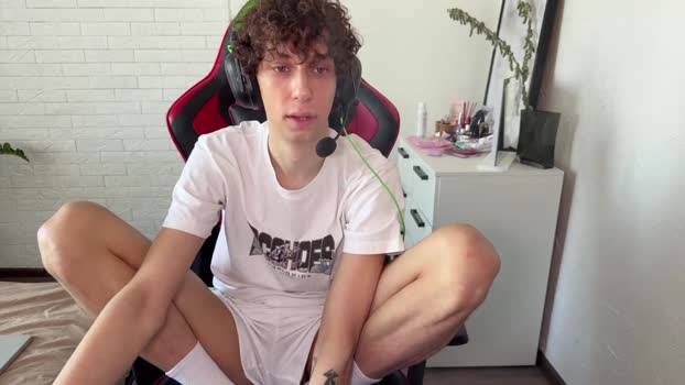 denobluora 17-04-2025 video lush