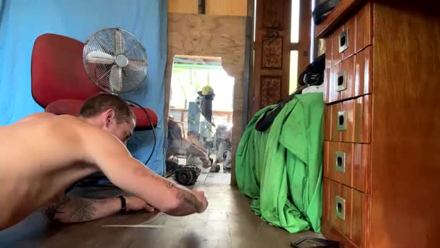 nezzey 17-04-2025 video sexyfeet