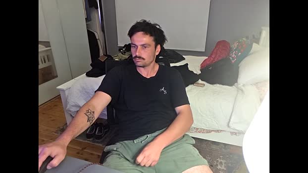 stupid_fellow 17-04-2025 video play