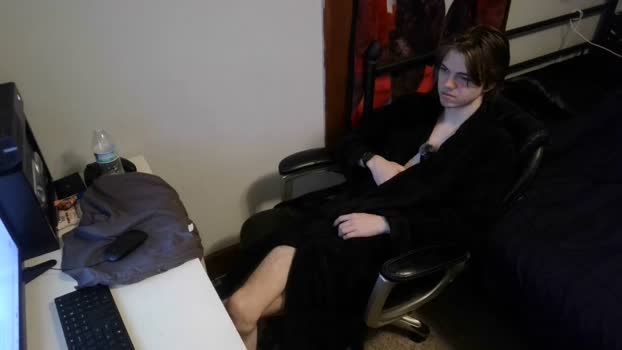 bobby72738 18-04-2025 video twink