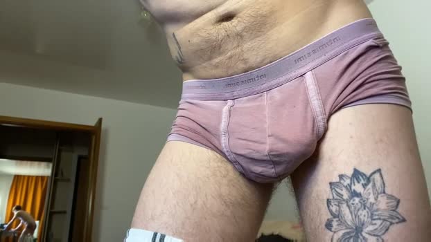 eitanhere 17-04-2025 video kissing