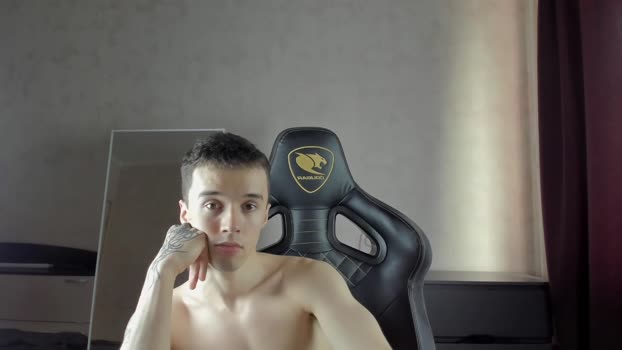 mason_warhol 18-04-2025 video suckshow