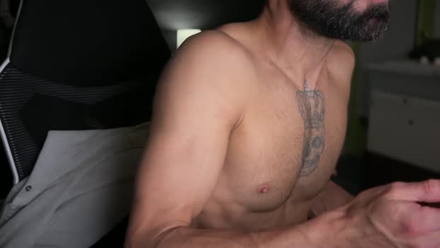 hotboyslim69 19-04-2025 video Topless