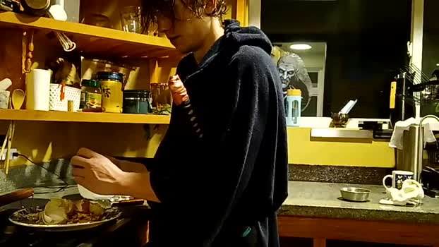 info_chat 22-04-2025 video big