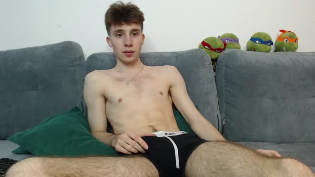 cute_brian 23-04-2025 video orgasm