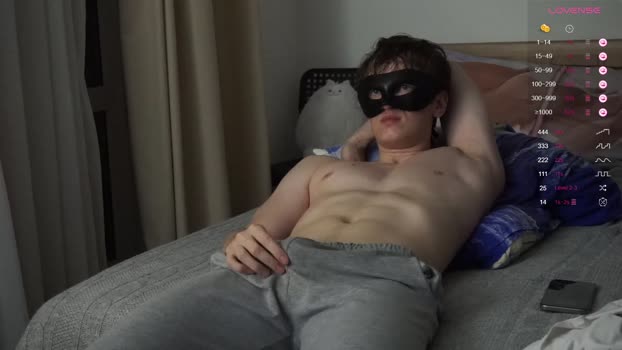 maestro3369 22-04-2025 video cute