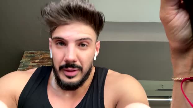 dustinkeent 24-04-2025 video handsome