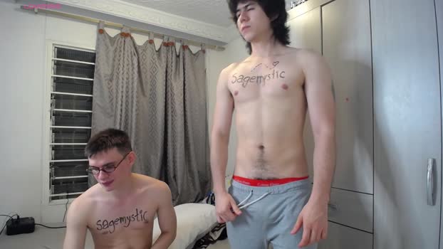 _the_neighbors 24-04-2025 video fingers