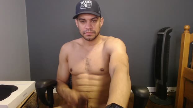 new_york_guy518 26-04-2025 video love